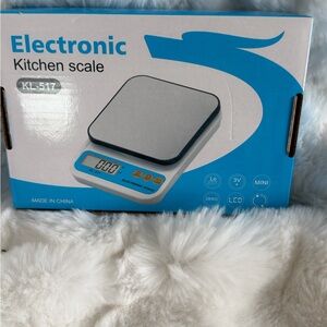 Electronic Kitchen Scale with LCD Display